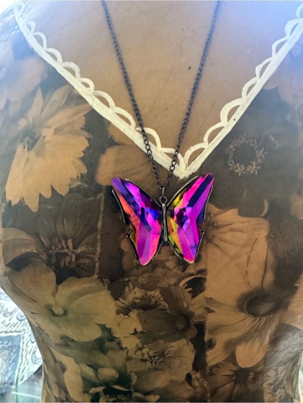 Source Unknown Iridescent Purple Butterfly Pendant Necklace